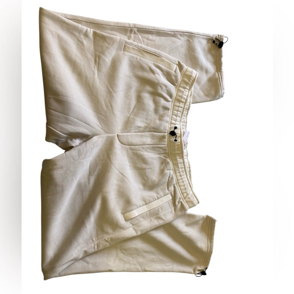 H&M Cream Sweatpants Relaxed Fit Joggers - Picture 3 of 7